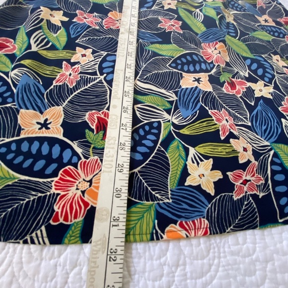 Sag Harbor Multicolor Floral Skirt Tropical • Resort Wear • Boho •Floral •Beachy - Picture 10 of 10